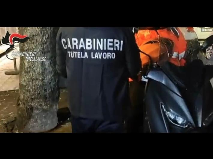 Rider pagati tre euro a consegna, 4 indagati per caporalato a Messina