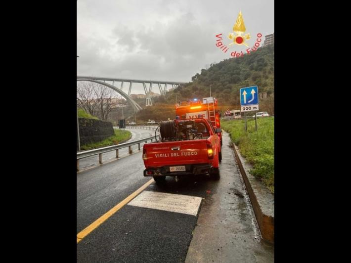 Maltempo, allerta arancione sulla Calabria anche domani