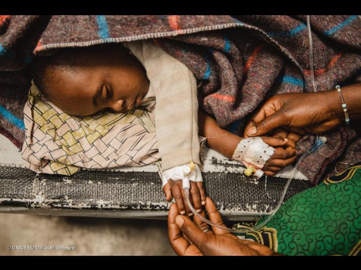 Nel 2024 sono morti 4,9 milioni di bambini sotto i 5 anni