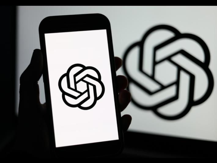 Quasi 15 milioni di italiani usano le app di IA, 1 su 4 va su ChatGpt