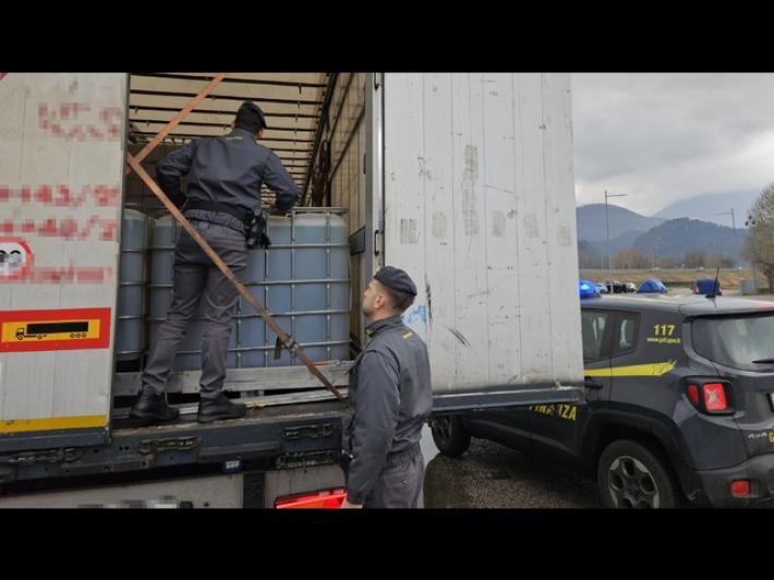 La Finanza sequestra oltre 420mila litri di carburanti di contrabbando in Friuli