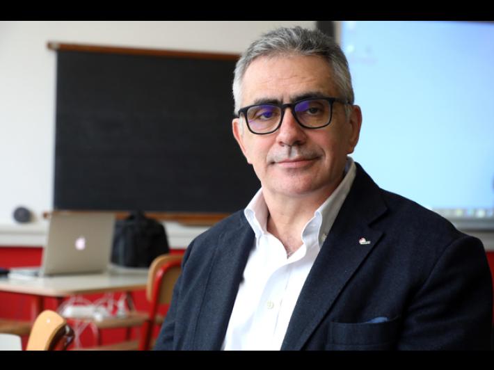 Pregliasco, con guerra rischio approvvigionamento sostanze base farmaci