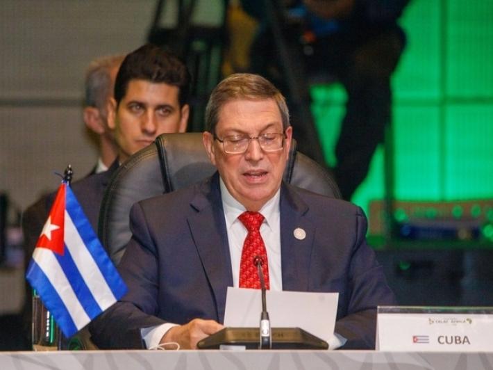 Cuba apre agli Stati Uniti, 's&igrave; a un dialogo serio'