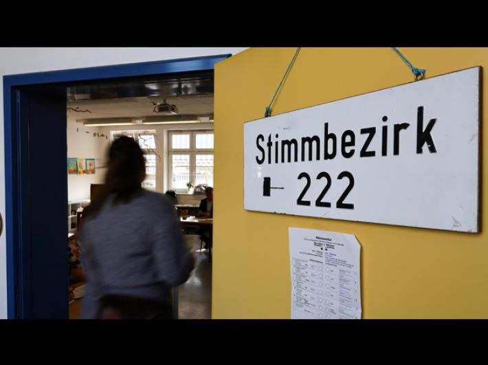 Exit poll in Renania, Cdu in vantaggio al 30,5%, terza Afd in forte ascesa al 20%