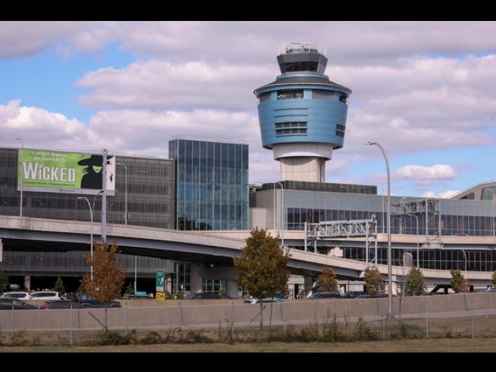Media, pilota e co-pilota uccisi nello scontro al LaGuardia