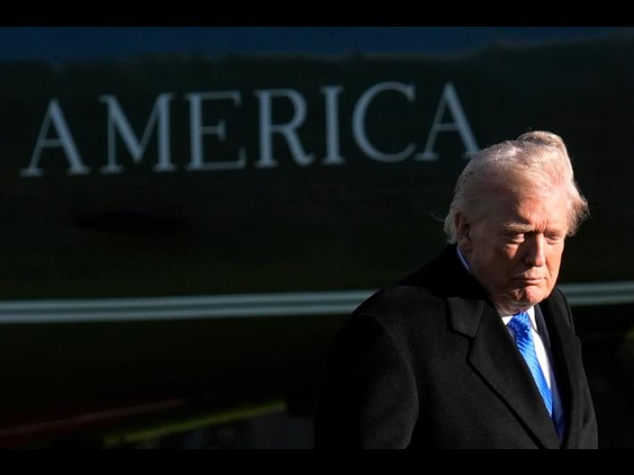 'Consenso per Trump crolla al 36%, il pi&ugrave; basso del secondo mandato'