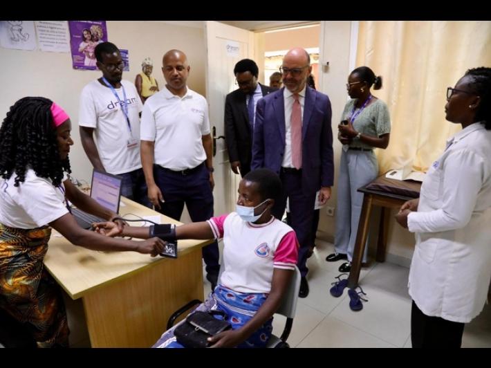 Italia rafforza la cooperazione sanitaria in Mozambico