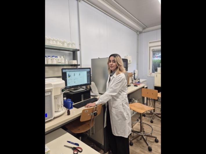 Dall'Iran a Napoli, il sogno dell'aspirante ricercatrice Maedeh