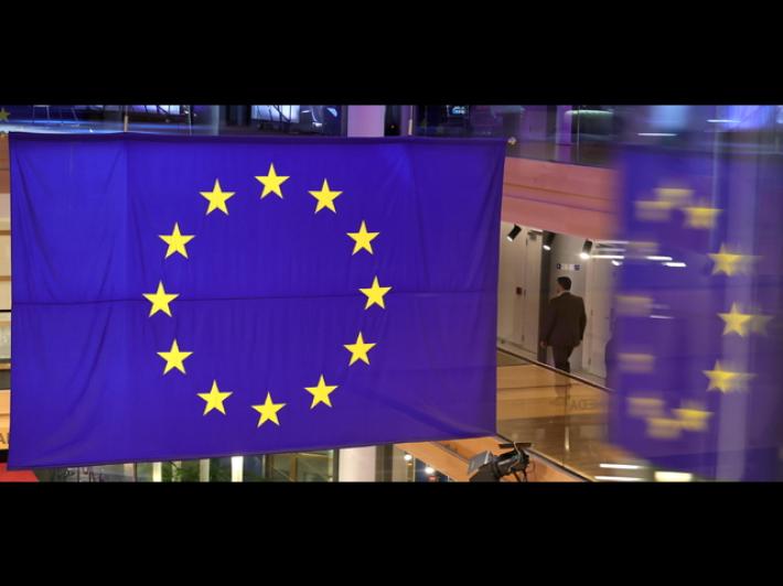 Ue, Pornhub e siti per adulti violano la legge, non tutelano i minori