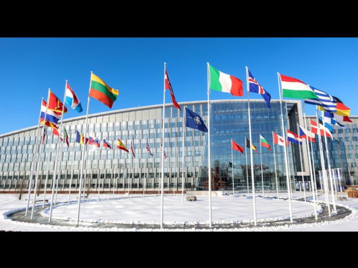 L'Italia nel 2025 al 2,01% del Pil in difesa in base alle stime Nato