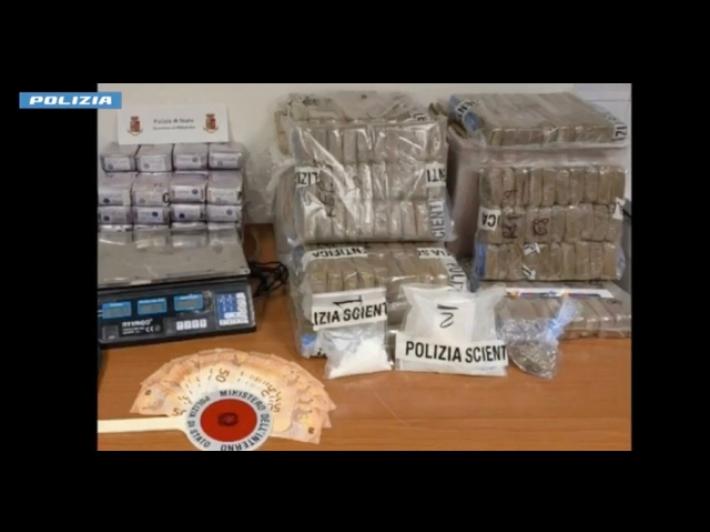 Tonnellate di droga vendute online, dodici arresti nelle Marche