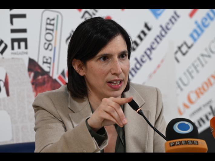 Schlein, solidariet&agrave; a Pizzaballa e Ielpo, Netanyahu viola i diritti umani