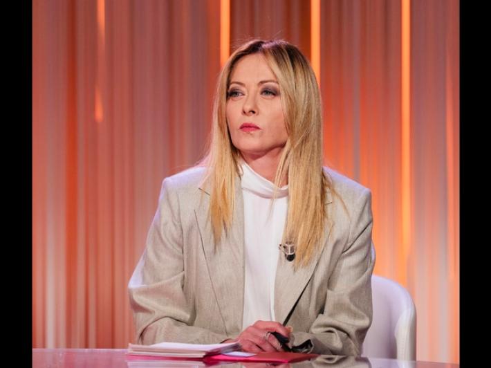 Meloni sente Pizzaballa, 'vicinanza personale e del governo'