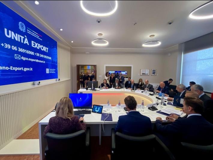 Tajani inaugura Sala Export Farnesina, prima riunione su Stretto di Hormuz