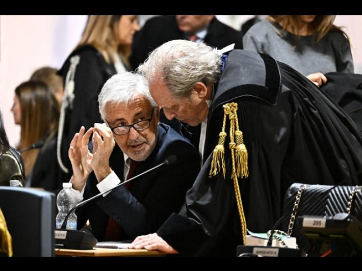 Ponte Morandi: difensore Castellucci, innocente ma per accusa &egrave; capro espiatorio