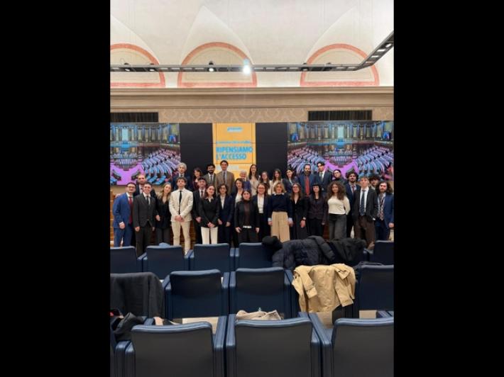 Opposizioni e Primavera Studenti, 'va ripensato l'accesso a Medicina'