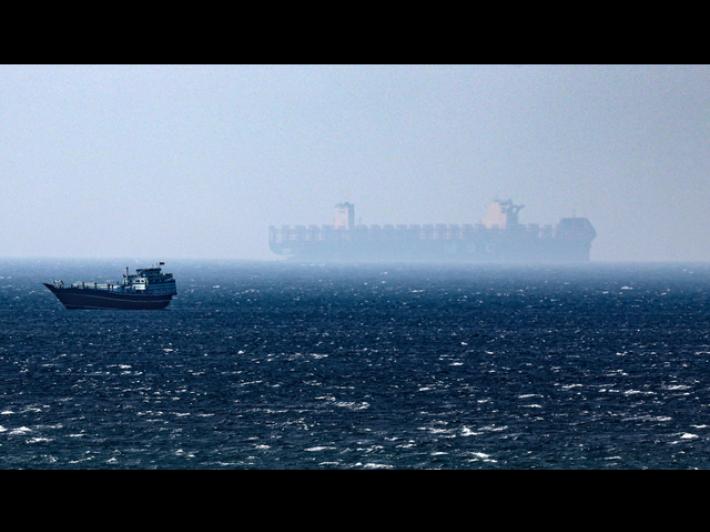 Parlamento Iran approva l'introduzione del pedaggio per le navi a Hormuz