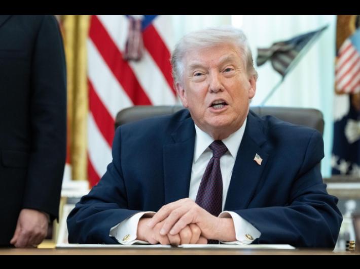 Trump, l'Iran ci ha chiesto un cessate il fuoco