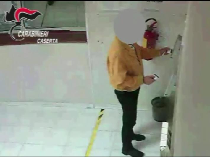 Furbetti del cartellino tra medici e infermieri, 13 condannati