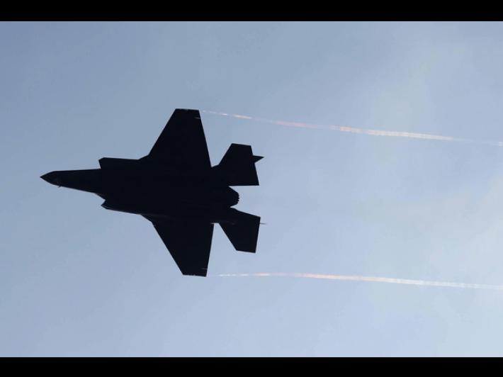 "Abbattuto un secondo caccia Usa F-35": annuncio dei media iraniani, non si hanno informazioni sul pilota