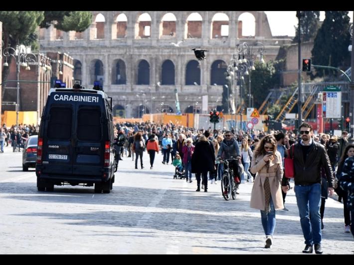 Scatta il piano sicurezza per la Via Crucis, 5 varchi d'accesso al Colosseo