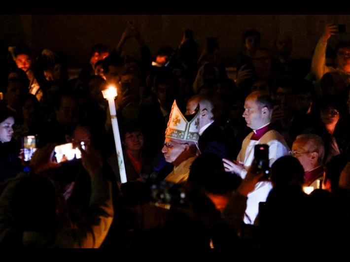 Il Papa, non lasciamoci paralizzare da guerre e ingiustizie