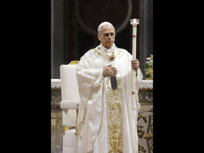 Il Papa arrivato a Piazza San Pietro per la messa di Pasqua