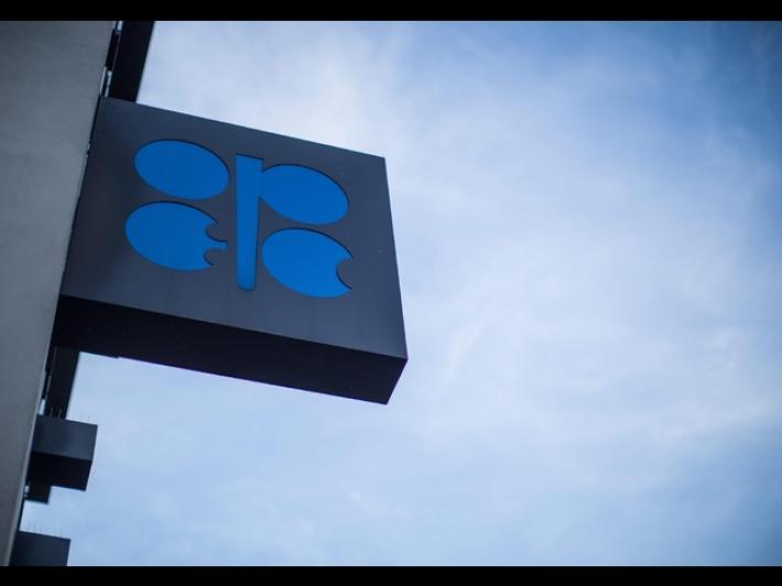 Opec+, attacchi a infrastrutture energetiche aumentano volatilit&agrave; del mercato