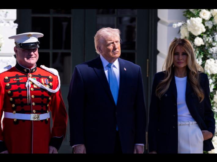 Trump, marted&igrave; &egrave; la scadenza definitiva per un accordo con l'Iran