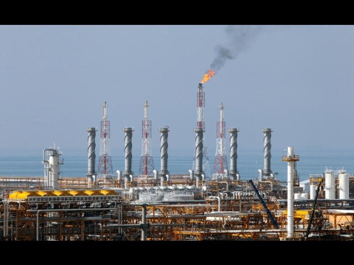 Raid di Israele sul complesso petrolchimico iraniano di South Pars