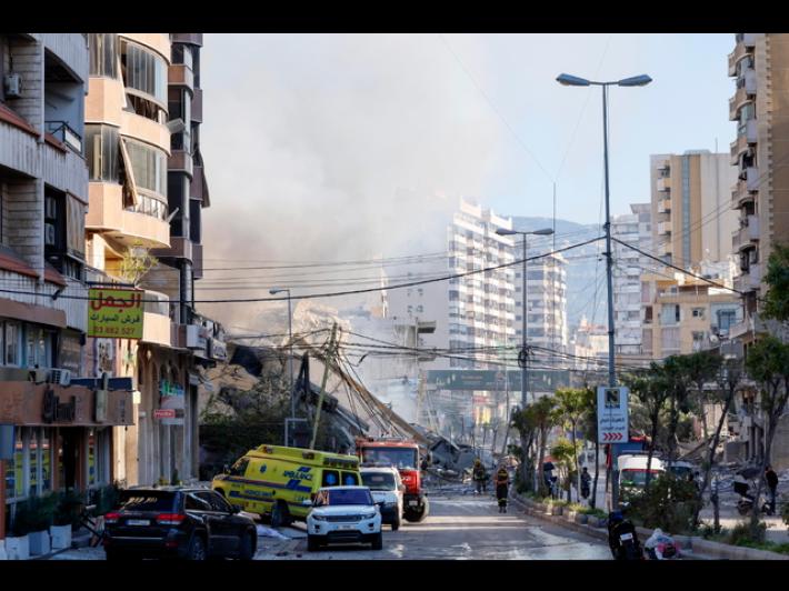 Croce Rossa, 'oltre 300 morti e feriti a Beirut per i raid israeliani'