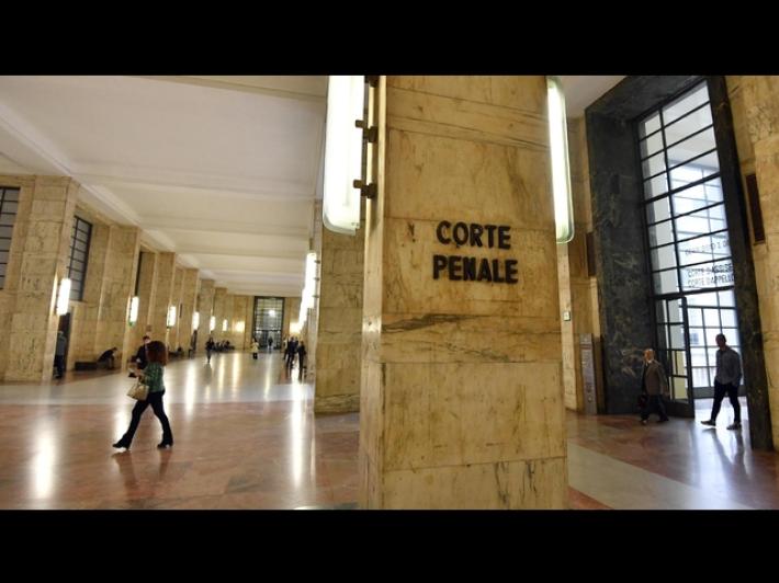 Ladro ucciso a Milano, pm chiede due condanne a 14 anni per gestori bar