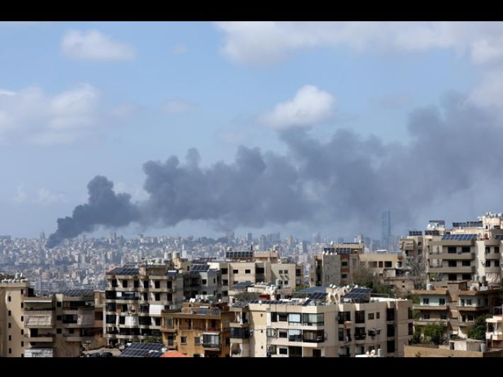 Media Libano, almeno 17 persone uccise stamattina in raid israeliani