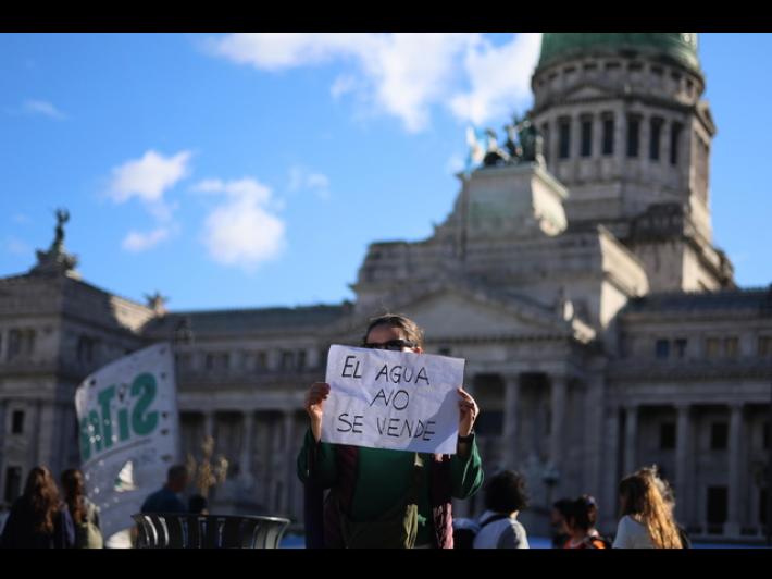 Argentina, approvata la controversa riforma della legge sui ghiacciai