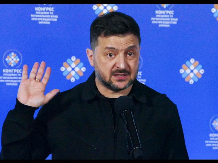 Zelensky, rispetteremo il cessate il fuoco di Pasqua