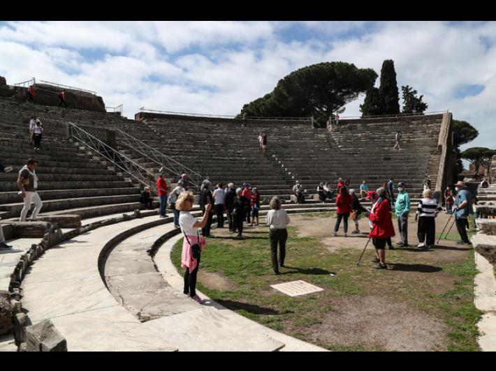 Totem multimediali per valorizzare il Parco archeologico di Ostia