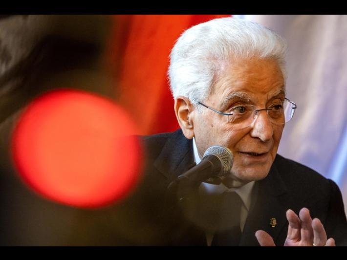 Mattarella, Nato essenziale per garantire l'equilibrio del mondo