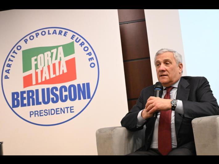 FI, dai Berlusconi fiducia a Tajani, visione unitaria per il rilancio