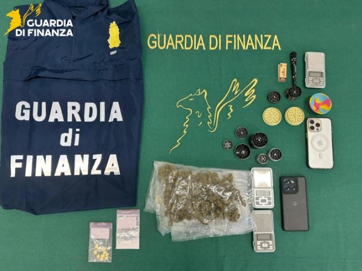 Comprano marijuana con criptovalute, denunciati due minorenni in Veneto
