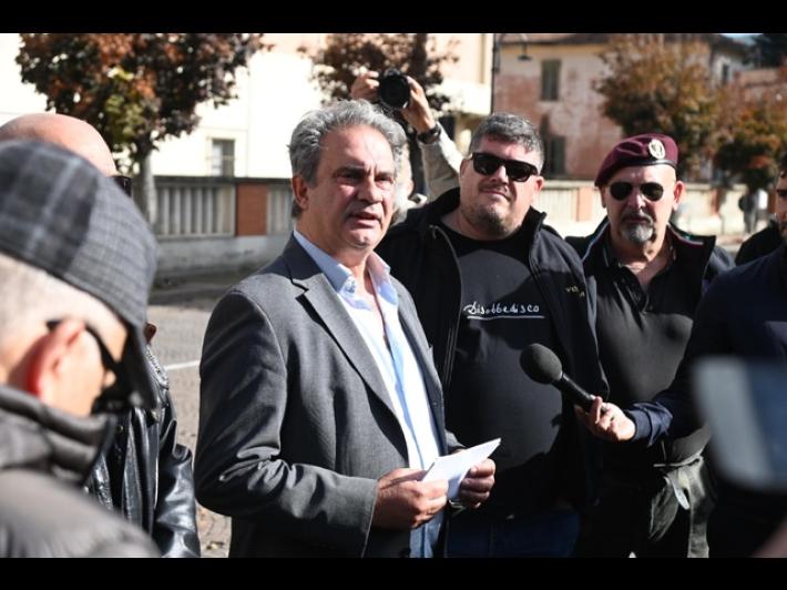 Leader Fn, 'insanabili incompatibilit&agrave; dopo coro 'Bella ciao', trasferire processo'