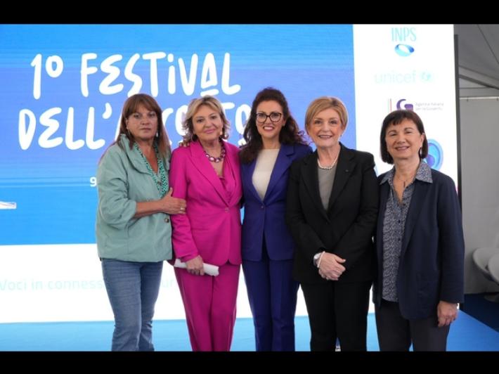 Bellucci, se i ragazzi colpiscono un insegnante gli adulti si devono interrogare