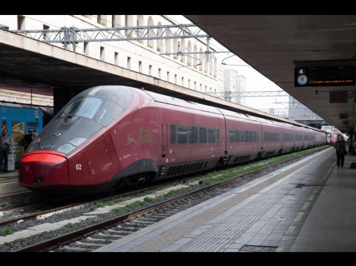Guasto sulla linea Roma-Firenze, treni in ritardo fino a 70 minuti