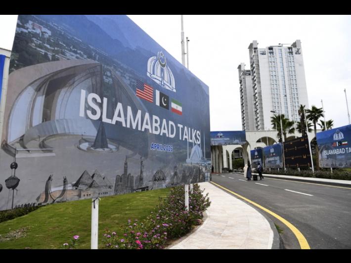 Media, la delegazione Usa &egrave; atterrata a Islamabad