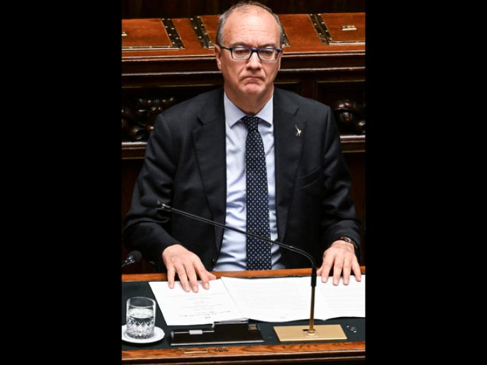 Valditara, 'occupare le scuole &egrave; illegale, chi distrugge paga'