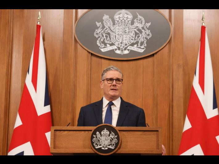 Starmer, 'in Libano bombardamenti devastanti, Israele si fermi'