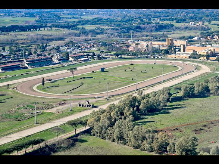 'Partiti i lavori all'ippodromo di Capannelle, a settembre le corse'