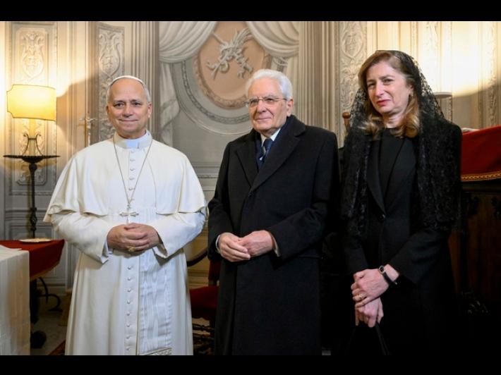 Mattarella al Papa, certo che nessuno rimarr&agrave; indifferente al suo appello alla pace