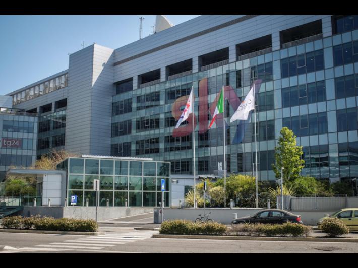 Mor&igrave; bloccato a terra, assolti due vigilantes a Milano