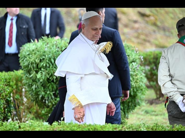 Il Papa, 'la pace &egrave; possibile, la storia pu&ograve; cambiare'