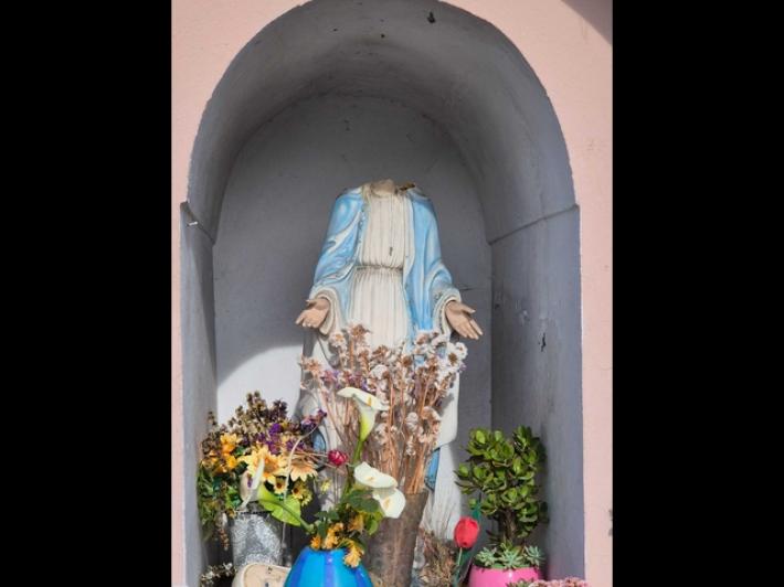 Ancora una statua decapitata a Frosinone, prima Padre Pio poi Madonna